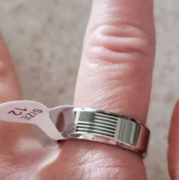 New titanium American flag ring 7 11 12 - Picture 2 of 2